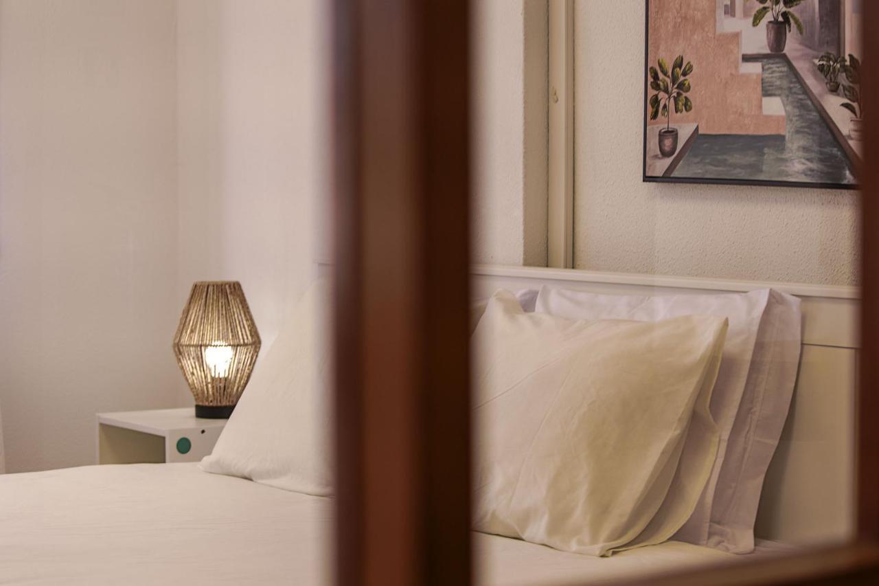 Appartamento Travel & Live Fernao Magalhaes OOporto Esterno foto