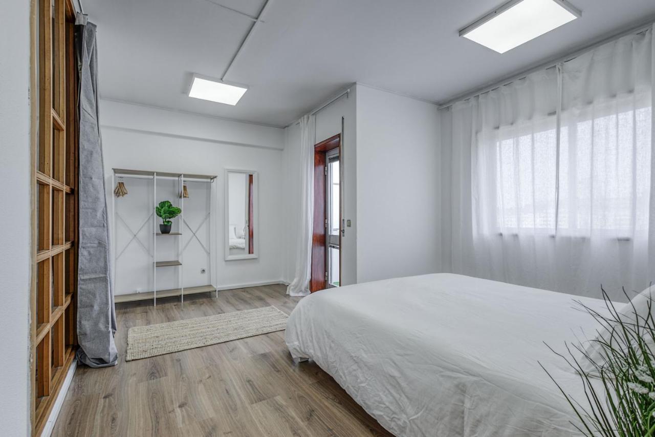 Appartamento Travel & Live Fernao Magalhaes OOporto Esterno foto