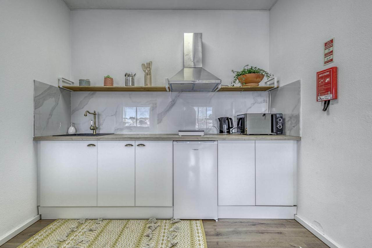 Appartamento Travel & Live Fernao Magalhaes OOporto Esterno foto